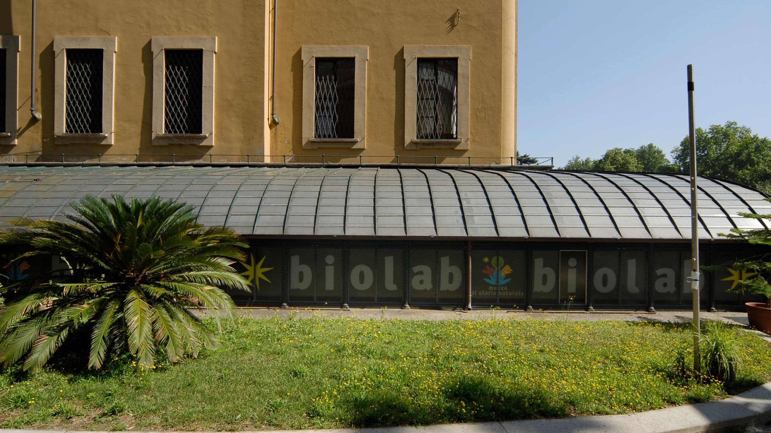 BIOLAB